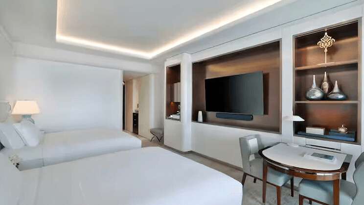 Waldorf Astoria Lusail, Doha